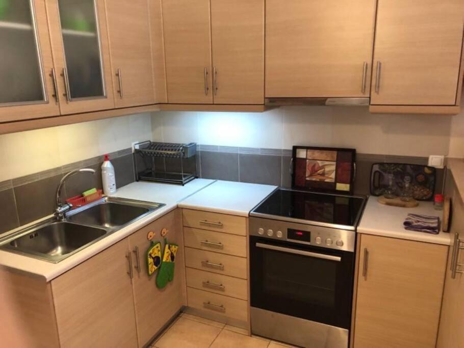 Eleni'S Maisonette 칼라마타 외부 사진